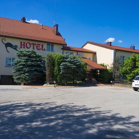 Hotel Kot Siestrzen Ngoại thất bức ảnh