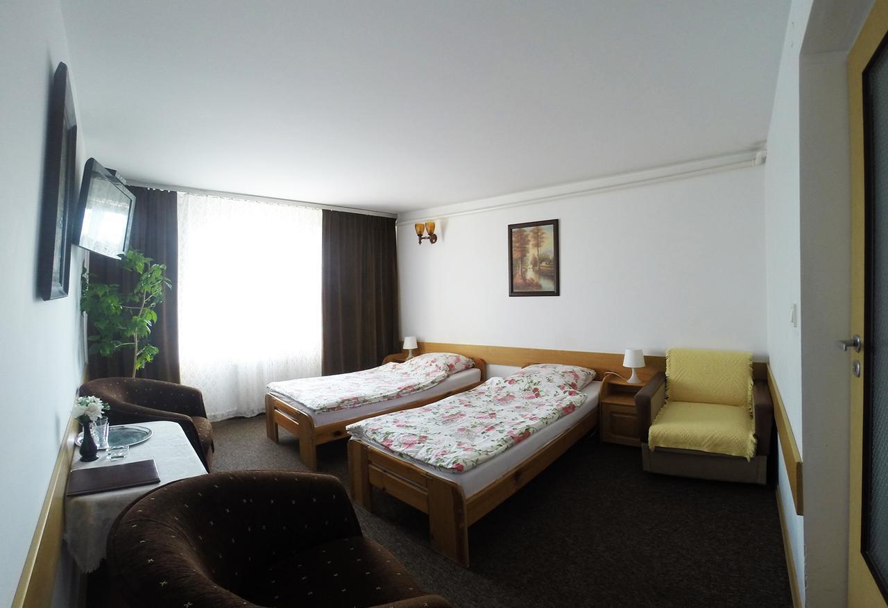 Hotel Kot Siestrzen Ngoại thất bức ảnh