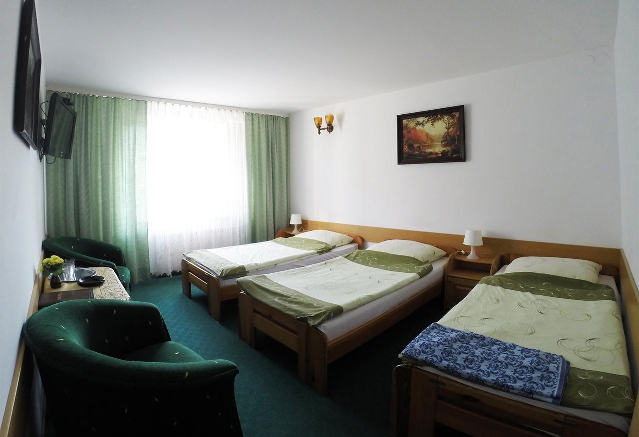 Hotel Kot Siestrzen Ngoại thất bức ảnh